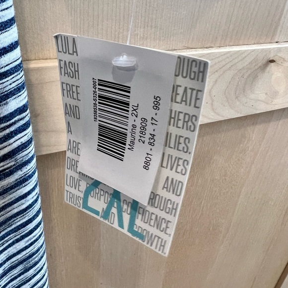 Bell-Sleeve Swing Dress - Picture 4 of 6